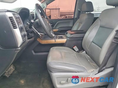 Zdjęcie 7 z 12 samochodu: 2018 CHEVROLET SILVERADO K3500 LTZ VIN:1GC4K0CY8JF117336 - miniatura