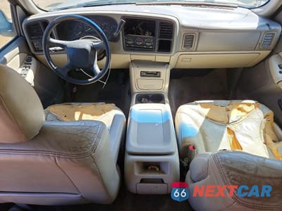 Zdjęcie 8 z 12 samochodu: 2000 GMC YUKON XL C1500 VIN:3GKEC16T0YG201560 - miniatura