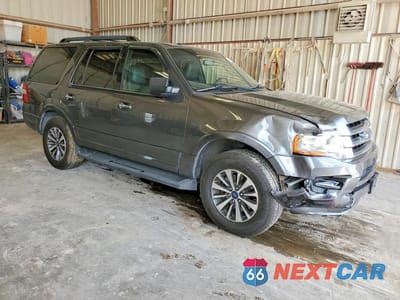 Czwarte zdjęcie samochodu z boku: 2015 FORD EXPEDITION XLT VIN:1FMJU1HT0FEF50044 - miniatura
