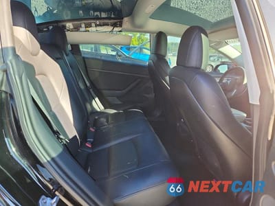Zdjęcie 10 z 13 samochodu: 2023 TESLA MODEL 3 VIN:5YJ3E1EA2PF385501 - miniatura