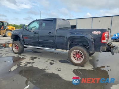 Drugie zdjęcie samochodu z przodu: 2012 GMC SIERRA K2500 SLT VIN:1GT121E88CF138423 - miniatura