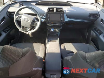 Zdjęcie 8 z 12 samochodu: 2020 TOYOTA PRIUS LE VIN:JTDKARFU7L3119364 - miniatura