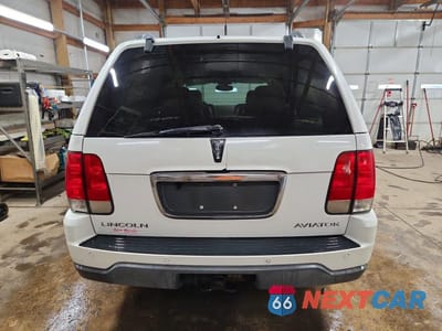 Zdjęcie 6 z 13 samochodu: 2004 LINCOLN TOWNHOUSE AVIATOR VIN:5LMEU88H14ZJ49885 - miniatura