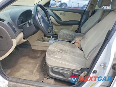 Zdjęcie 7 z 13 samochodu: 2008 HYUNDAI ELANTRA GLS VIN:KMHDU46D38U545522 - miniatura