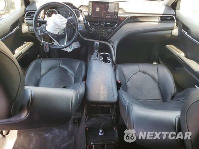 Zdjęcie 8 z 13 samochodu: 2022 TOYOTA CAMRY HYBRID XLE VIN:4T1F31AK3NU574899 - miniatura