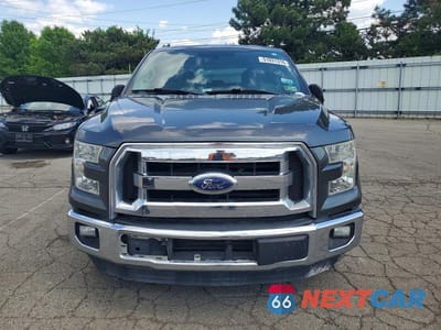 Piąte zdjęcie samochodu w środku: 2016 FORD F150 SUPERCREW VIN:1FTEW1CP9GFC97196 - miniatura