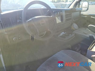 Zdjęcie 8 z 13 samochodu: 2013 GMC SAVANA G2500 VIN:1GTW7FBA1D1177400 - miniatura