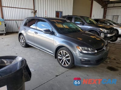 Czwarte zdjęcie samochodu z boku: 2016 VOLKSWAGEN GOLF S VIN:3VW217AU5GM043558 - miniatura