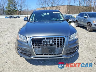 Piąte zdjęcie samochodu w środku: 2012 AUDI Q5 PRESTIGE VIN:WA1WKAFP8CA093440 - miniatura