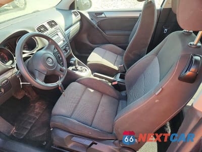 Zdjęcie 7 z 13 samochodu: 2010 VOLKSWAGEN GOLF VIN:WVWBA7AJ7AW189637 - miniatura