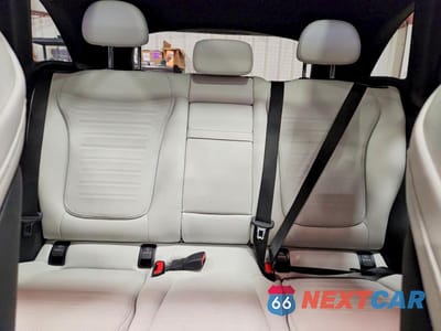 Zdjęcie 10 z 13 samochodu: 2023 MERCEDES-BENZ GLC 300 4MATIC VIN:W1NKM4HB3PU027795 - miniatura