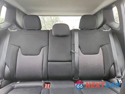 Zdjęcie 10 z 14 samochodu: 2021 JEEP RENEGADE LATITUDE VIN:ZACNJDBB9MPM67200 - miniatura