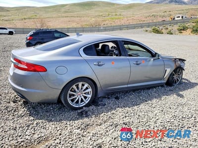Trzecie zdjęcie samochodu z tyłu: 2015 JAGUAR XF 2.0T PREMIUM VIN:SAJWA0FS4FPU65432 - miniatura