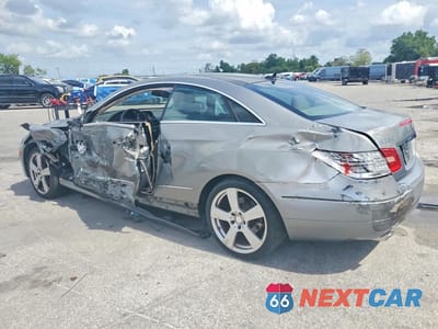 Drugie zdjęcie samochodu z przodu: 2013 MERCEDES-BENZ E 350 VIN:WDDKJ5KB4DF195630 - miniatura