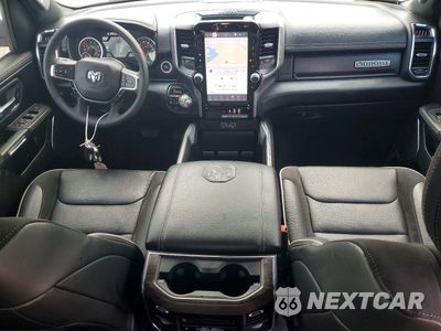 Zdjęcie 8 z 13 samochodu: 2025 RAM 1500 LARAMIE VIN:1C6SRFJP8SN546815 - miniatura