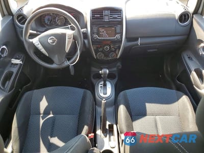 Zdjęcie 8 z 12 samochodu: 2018 NISSAN VERSA NOTE SV VIN:3N1CE2CP7JL354186 - miniatura
