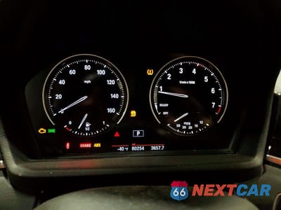 Zdjęcie 9 z 14 samochodu: 2018 BMW X1 XDRIVE28I VIN:WBXHT3C30J5L31766 - miniatura