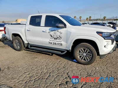 Czwarte zdjęcie samochodu z boku: 2025 CHEV COLORADO VIN:1GCPSCEK6S1167674 - miniatura