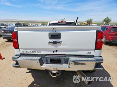 Zdjęcie 6 z 12 samochodu: 2016 CHEVROLET SILVERADO K3500 LTZ VIN:1GC4K0E86GF140295 - miniatura