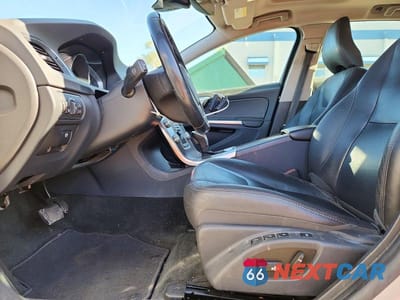 Zdjęcie 7 z 13 samochodu: 2016 VOLVO V60 T5 PREMIER VIN:YV140MEK7G1308297 - miniatura