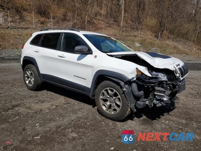 Czwarte zdjęcie samochodu z boku: 2021 JEEP CHEROKEE TRAILHAWK VIN:1C4PJMBX0MD109506 - miniatura