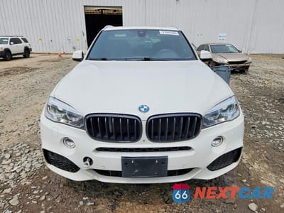 Piąte zdjęcie samochodu w środku: 2017 BMW X5 XDRIVE50I VIN:5UXKR6C38H0J85285 - miniatura