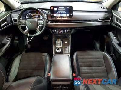 Zdjęcie 8 z 13 samochodu: 2024 MITSUBISHI OUTLANDER SE VIN:JA4J3VA80RZ068640 - miniatura