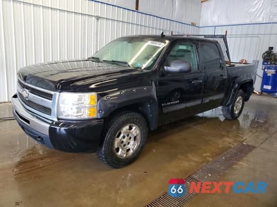 2011 CHEVROLET SILVERADO K1500 LS 3GCPKREA5BG191119 - główne zdjęcie licytacji z USA - miniatura