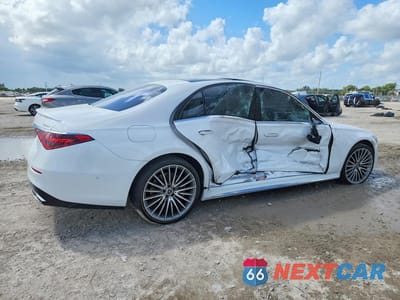 Trzecie zdjęcie samochodu z tyłu: 2024 MERCEDES-BENZ S 580 4MATIC VIN:W1K6G7GB6RA271843 - miniatura
