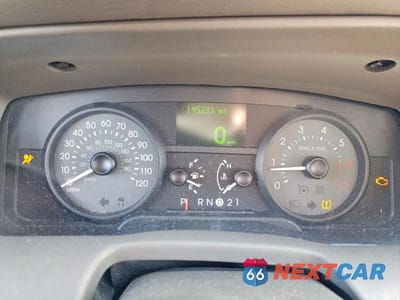 Zdjęcie 9 z 12 samochodu: 2010 MERCURY GRAND MARQUIS LS VIN:2MEBM7FV3AX615278 - miniatura