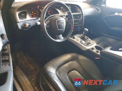 Zdjęcie 8 z 12 samochodu: 2011 AUDI A5 PREMIUM PLUS VIN:WAULFAFH1BN011090 - miniatura