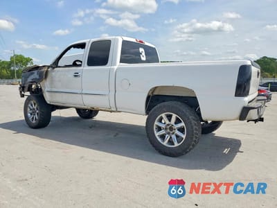 Drugie zdjęcie samochodu z przodu: 2006 GMC NEW SIERRA K1500 VIN:2GTEK19B861261531 - miniatura