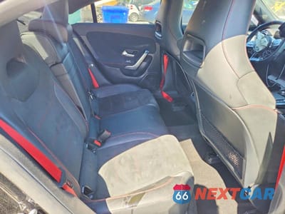 Zdjęcie 10 z 13 samochodu: 2022 MERCEDES-BENZ CLA AMG 35 4MATIC VIN:W1K5J5BB5NN320414 - miniatura