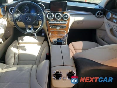 Zdjęcie 8 z 12 samochodu: 2016 MERCEDES-BENZ C 300 VIN:WDDWF4JB6GR178636 - miniatura