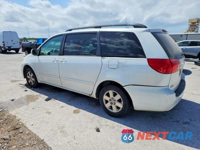 Drugie zdjęcie samochodu z przodu: 2009 TOYOTA SIENNA XLE VIN:5TDZK22C89S239441 - miniatura
