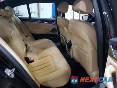 Zdjęcie 10 z 11 samochodu: 2021 BMW 530 XI VIN:WBA13BJ04MWX31746 - miniatura