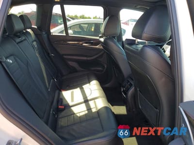 Zdjęcie 10 z 12 samochodu: 2018 BMW X3 XDRIVE30I VIN:5UXTR9C54JLC78500 - miniatura