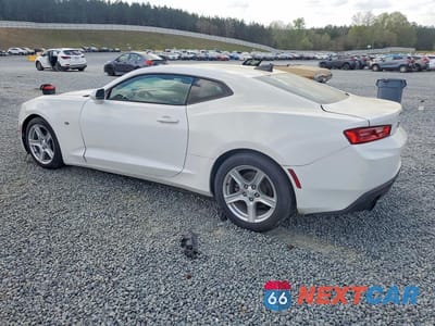 Drugie zdjęcie samochodu z przodu: 2018 CHEVROLET CAMARO LT VIN:1G1FB1RX4J0119447 - miniatura