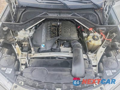 Zdjęcie 12 z 13 samochodu: 2018 BMW X5 SDRIVE35I VIN:5UXKR2C54J0Z20909 - miniatura