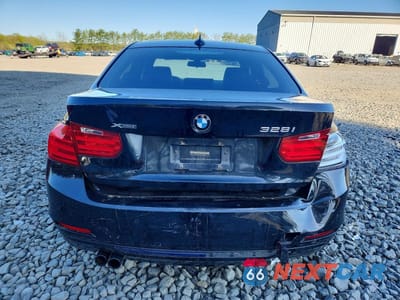 Zdjęcie 6 z 12 samochodu: 2015 BMW 328 XI SULEV VIN:WBA3B5G59FNS14175 - miniatura