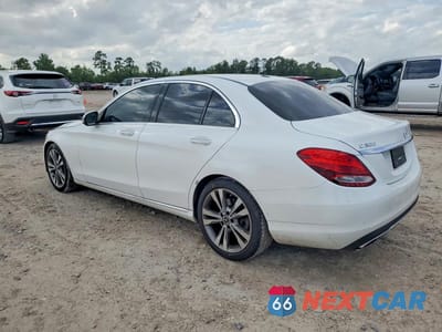 Drugie zdjęcie samochodu z przodu: 2017 MERCEDES-BENZ C 300 VIN:55SWF4JB4HU216204 - miniatura