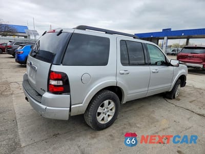 Trzecie zdjęcie samochodu z tyłu: 2010 FORD EXPLORER XLT VIN:1FMEU7DE9AUA39457 - miniatura