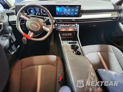 Zdjęcie 8 z 13 samochodu: 2025 HYUNDAI SONATA SEL VIN:KMHL64JA5SA496903 - miniatura