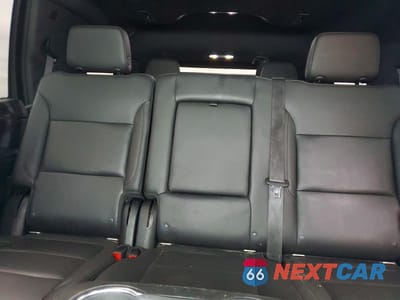 Zdjęcie 10 z 13 samochodu: 2021 CHEVROLET TAHOE VIN:1GNSKPKD9MR128760 - miniatura