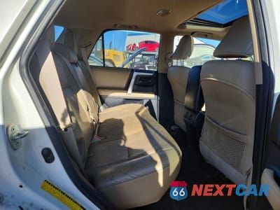 Zdjęcie 10 z 12 samochodu: 2012 TOYOTA 4RUNNER LIMITED VIN:JTEBU5JR0C5106619 - miniatura