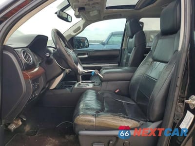 Zdjęcie 7 z 12 samochodu: 2016 TOYOTA TUNDRA LIMITED VIN:5TFFW5F15GX201562 - miniatura