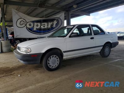 1992 NISSAN SENTRA E 1N4EB32A0NC742076 - główne zdjęcie licytacji z USA - miniatura