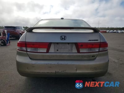 Zdjęcie 6 z 12 samochodu: 2004 HONDA ACCORD EX VIN:1HGCM56864A062001 - miniatura