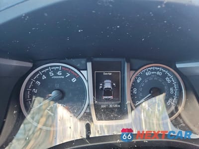 Zdjęcie 9 z 12 samochodu: 2023 TOYOTA TACOMA SR5 V6 VIN:3TMCZ5AN8PM542903 - miniatura