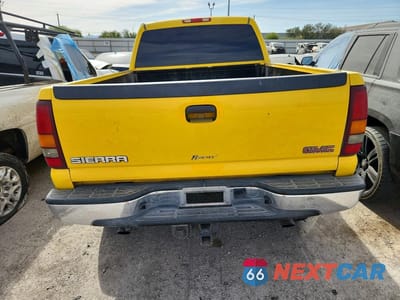 Zdjęcie 6 z 13 samochodu: 2002 GMC SIERRA K1500 HEAVY DUTY VIN:1GTGK13U02F152860 - miniatura